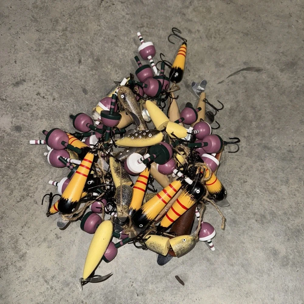 Lots Of Hand-Painted Wooden Crankbait Fishing Lure 4